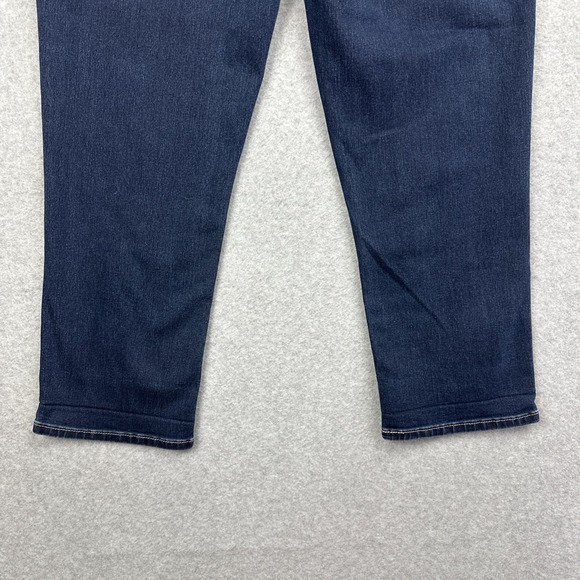 Levi's Women's Mid Rise Skinny Capris Size 12 W31 - Picture 6 of 11